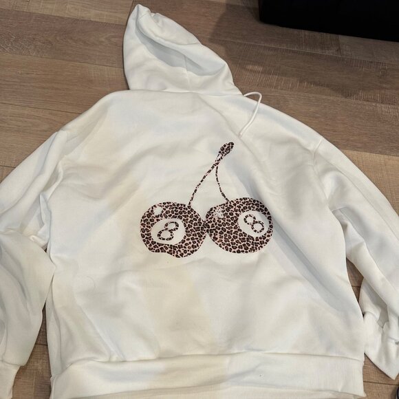 SHEIN WOMENS NEW XL CREAM LEOPARD HOODIE SWEATSHIRT 8 BALL CHERRIES NEW - Picture 8 of 8